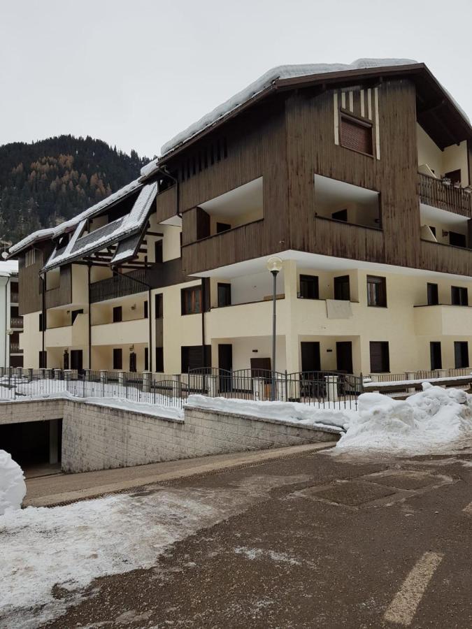 Apartamento Des Alpes 1 Canazei Exterior foto